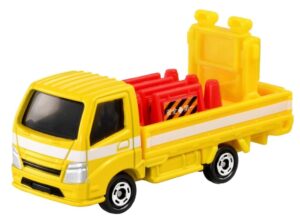 トミカ No.82 道路保安用品運搬トラック